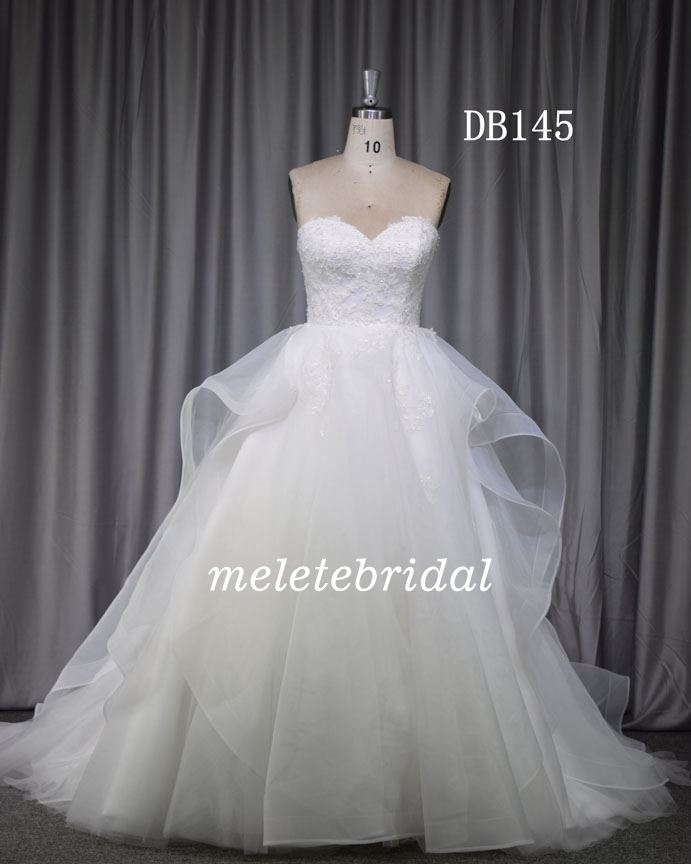 Sweetheart Neckline lace and beading ball gown, factory made whole sale price