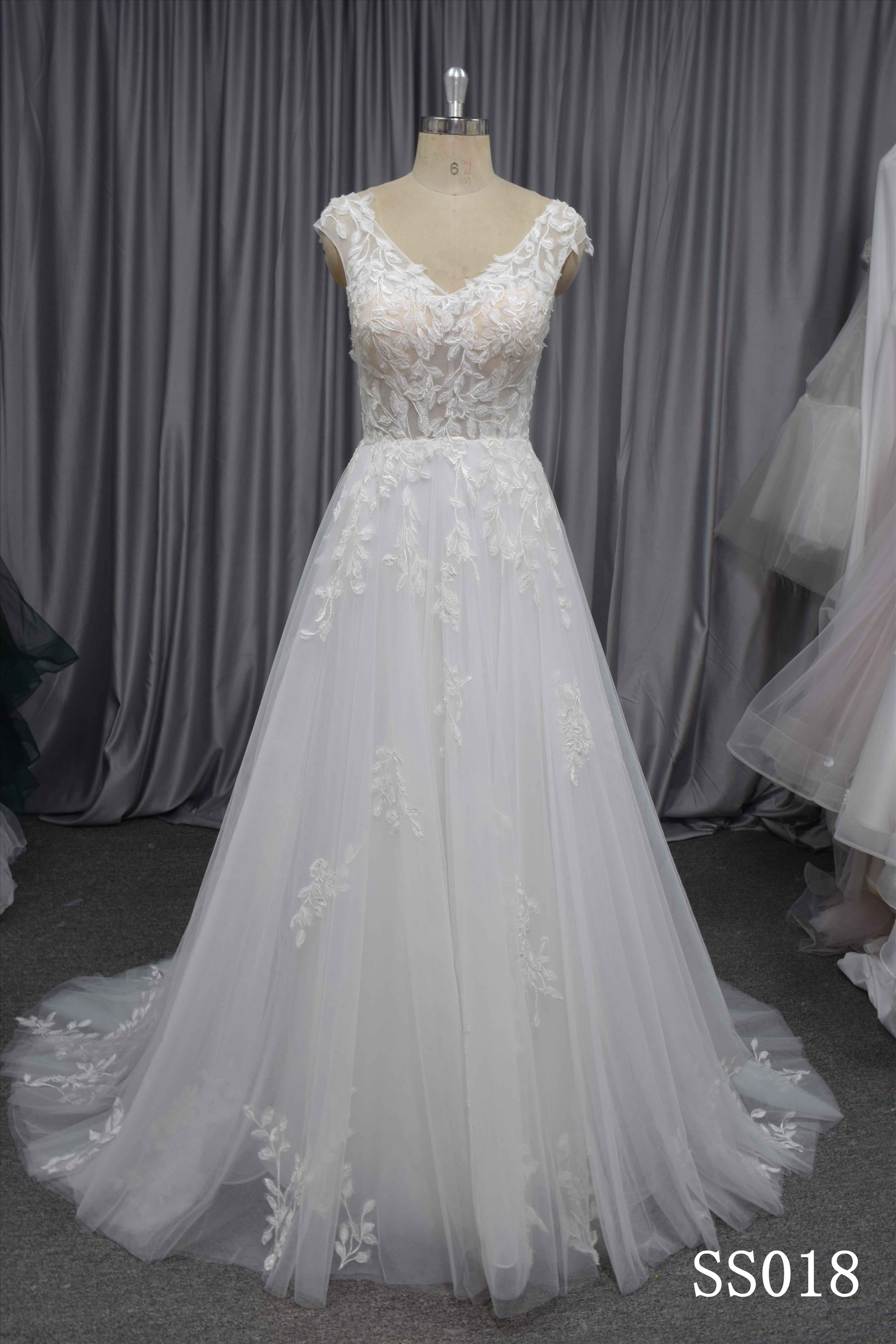 Elegant A line wedding dress with delicate lace in stock size 8