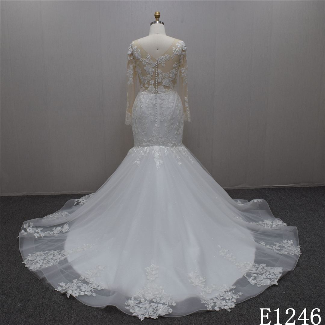 Hot Sale Mermaid Scoop long sleeve lace appliqued  wedding dress for women