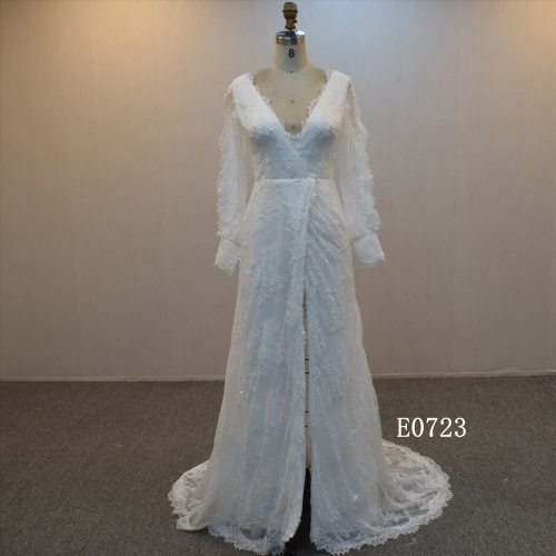 A line wedding dress Chantilly Lace Applique Backless Bridal  Dress