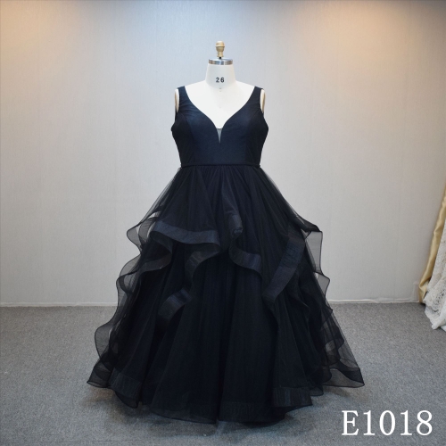 Lastest design  A-line bridal dress guangzhou factory made Sleeveless bridal dress