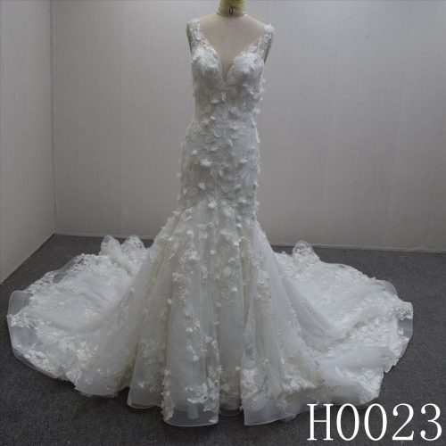 Summer Gorgeous V-Neck Lace Flower Mermaid Backless Hand Made Bridal Dress