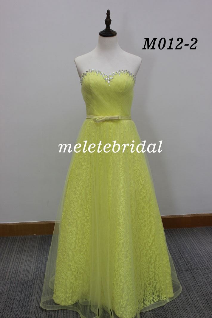 Lenom color sweetheart Neckine With beading and pleats details evening dress