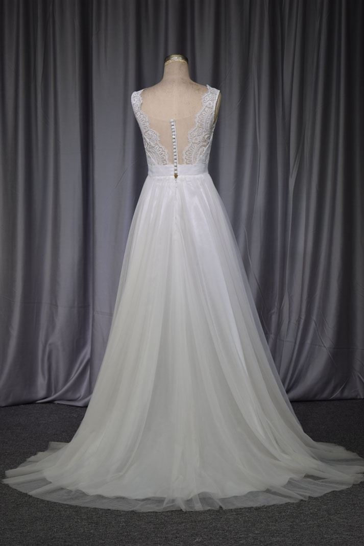 2019 new fashion tulle fabric A line bridal gown