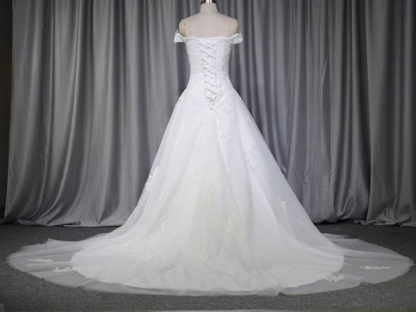 Short sleeves lace applique princess style wedding gown