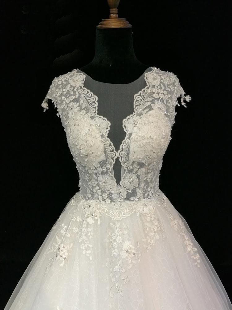 Gorgerous sexy design bridal gown see through back A line wedding gown