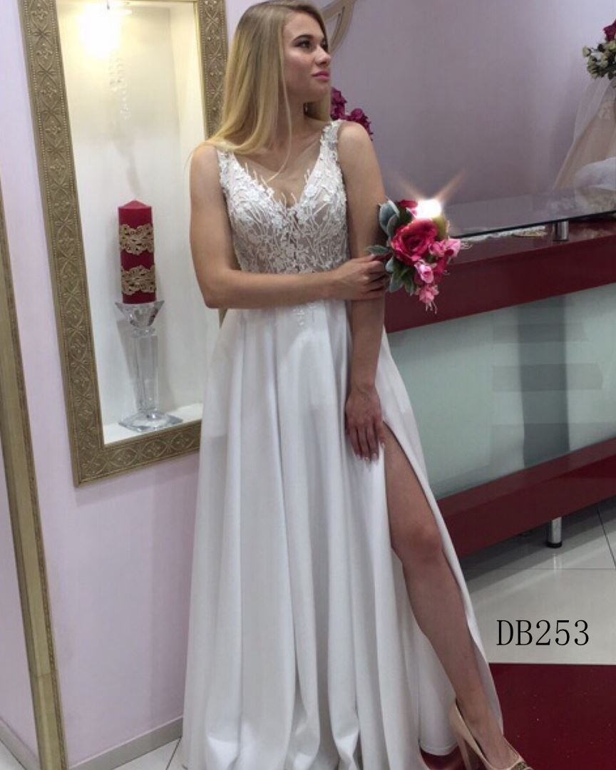 Thin satin fabric brdal gown with a split on side hot sell bridal dress