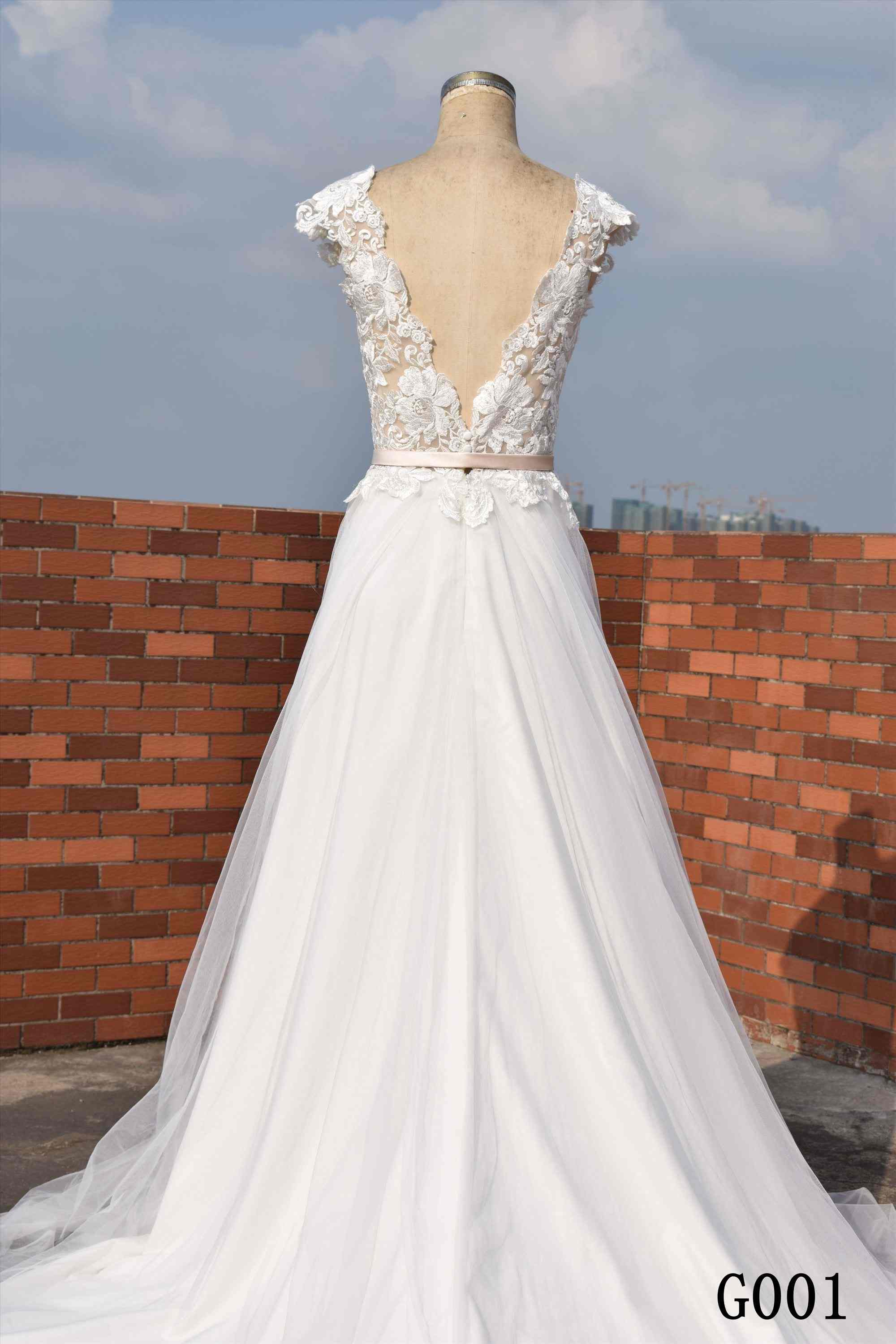 Lace cap sleeves chiffon low V back light bridal gown custom made wedding gown