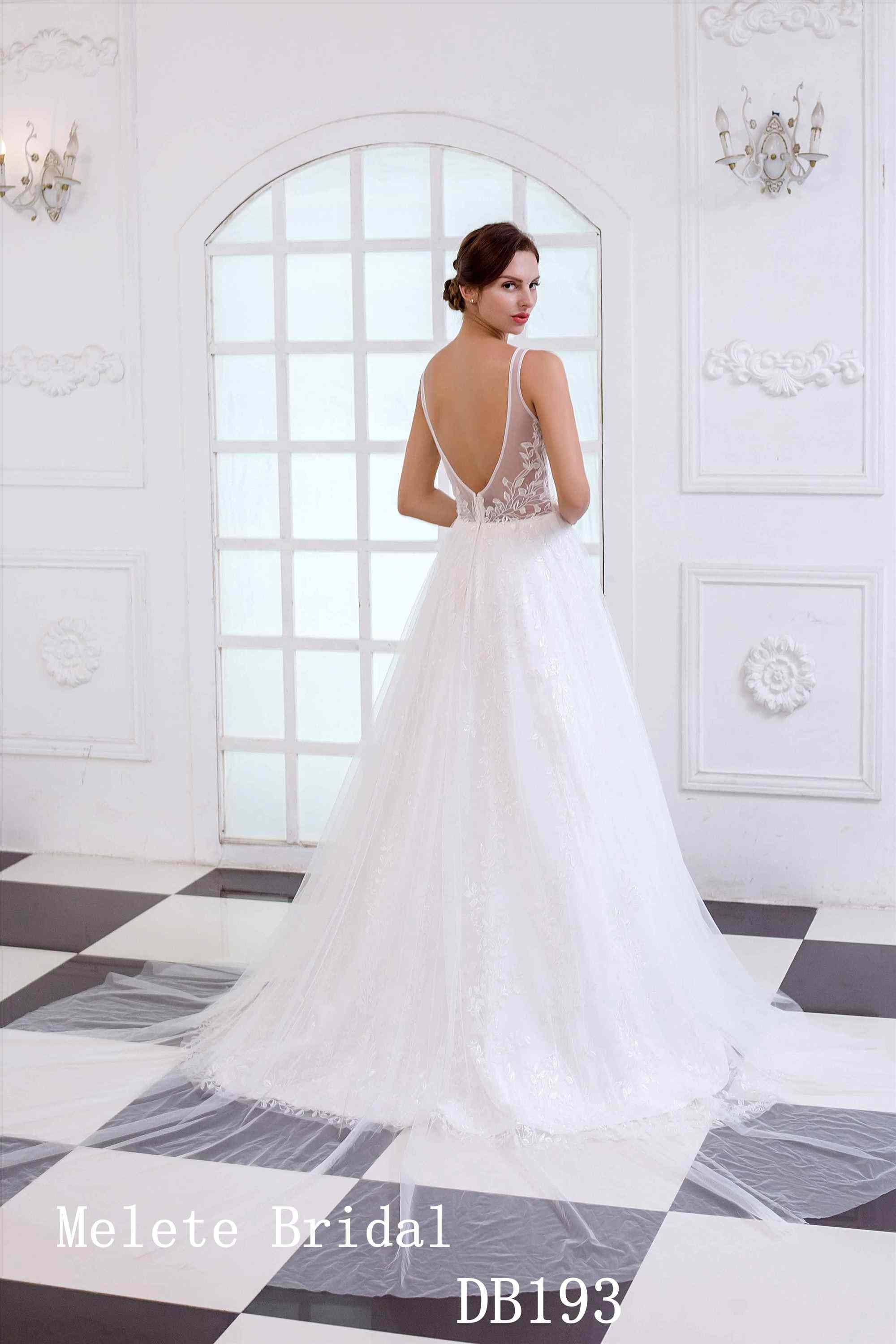 DB193 Open back beach style lace A line elegant factory made bridal gown