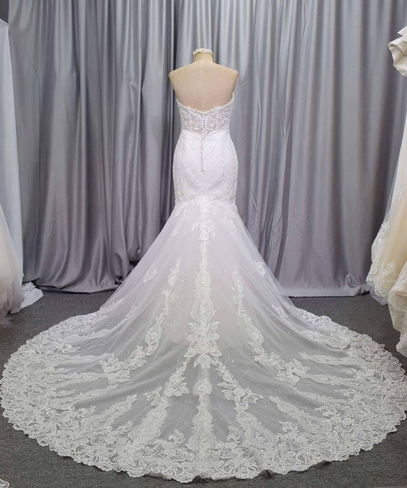 Best seller lace bridal gown with sweetheart neckline and sweep train