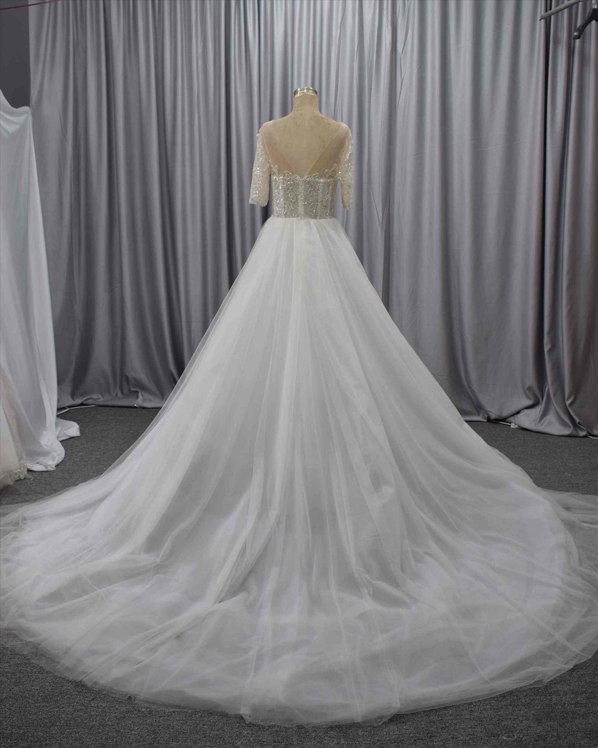 Short sleeves bling bling bodice A line wholesale price bridal gown