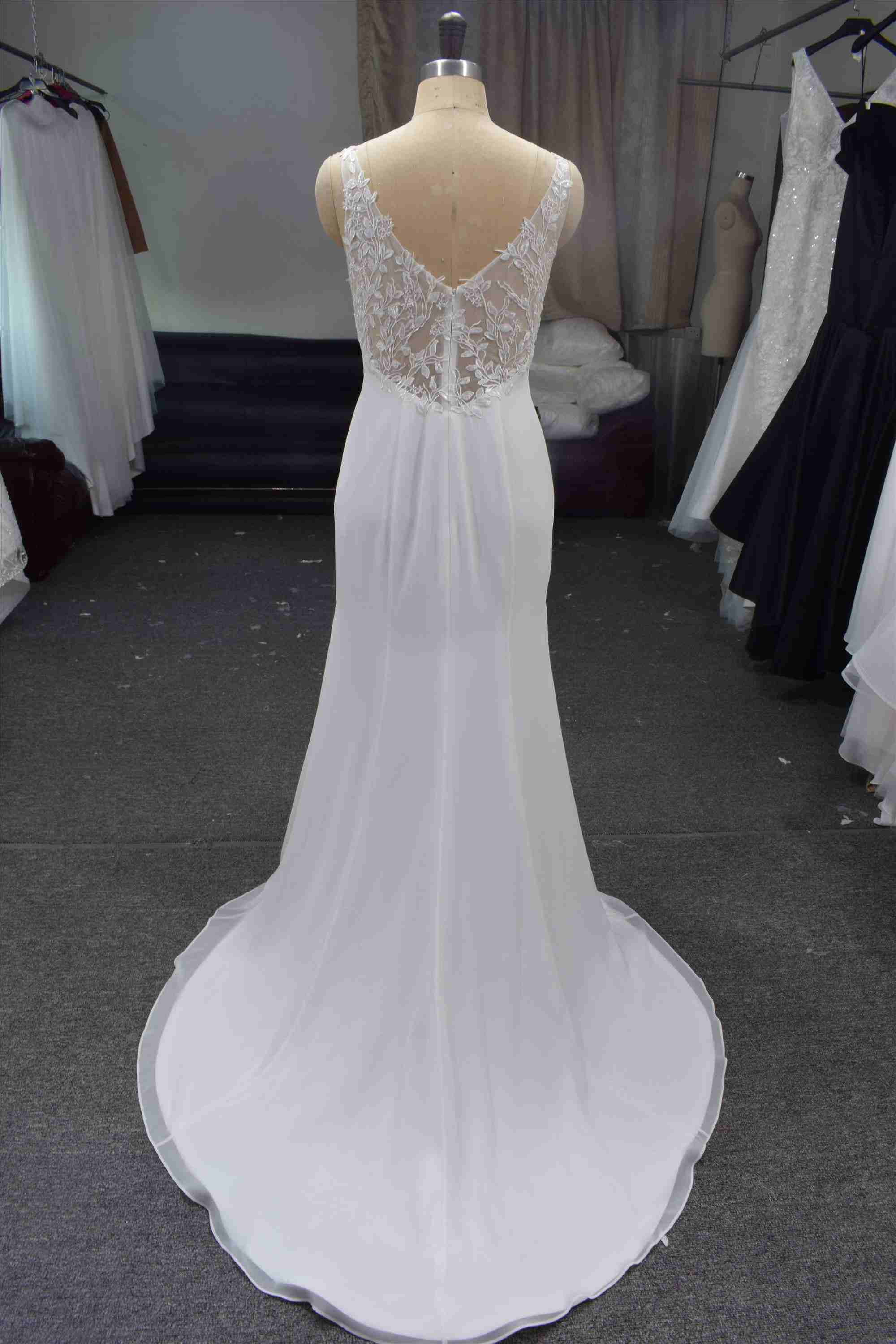 V neckline light chiffon mermaid bridal gown