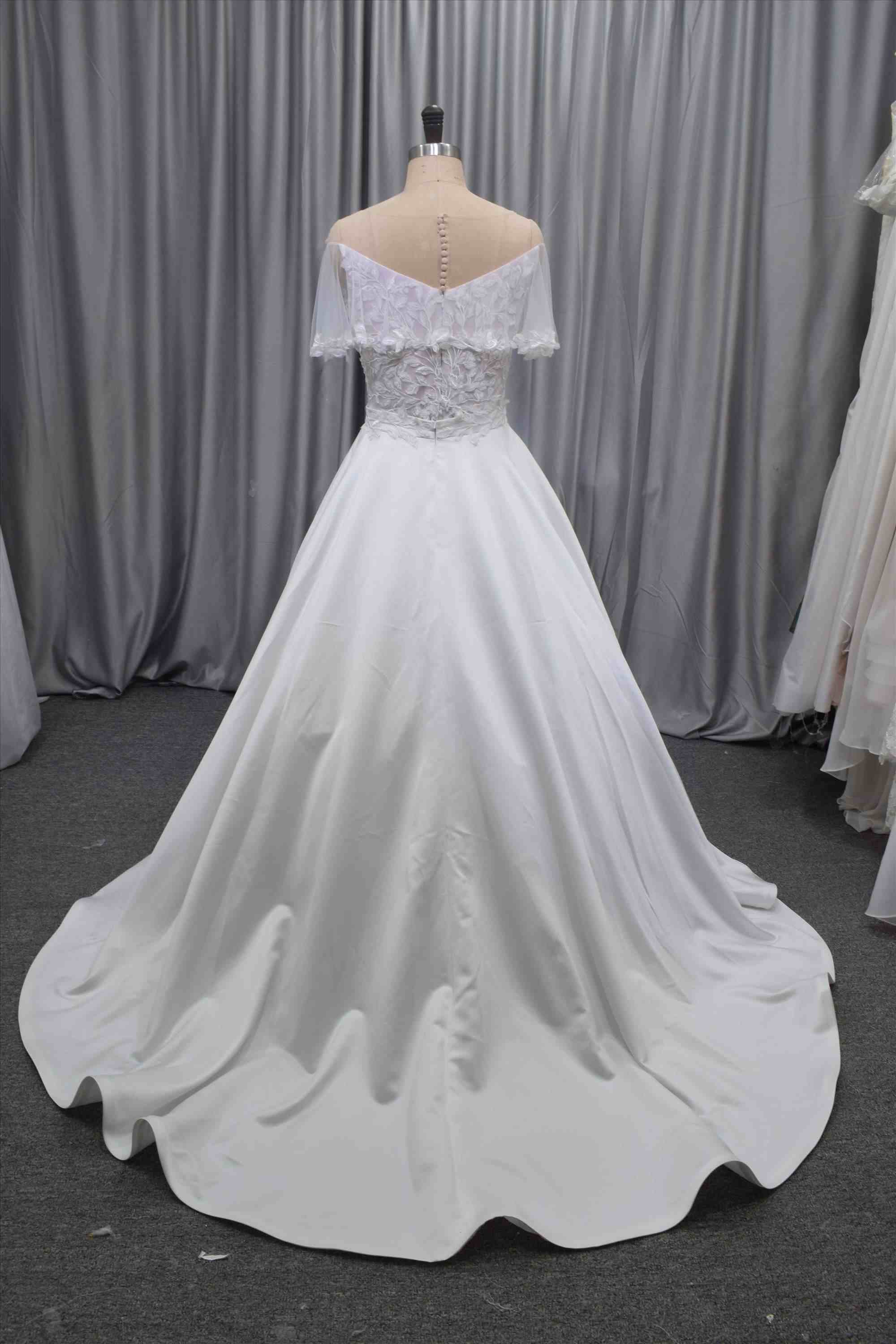 Colorful wedding gown two in one wedding dress with a detachable satin skirt