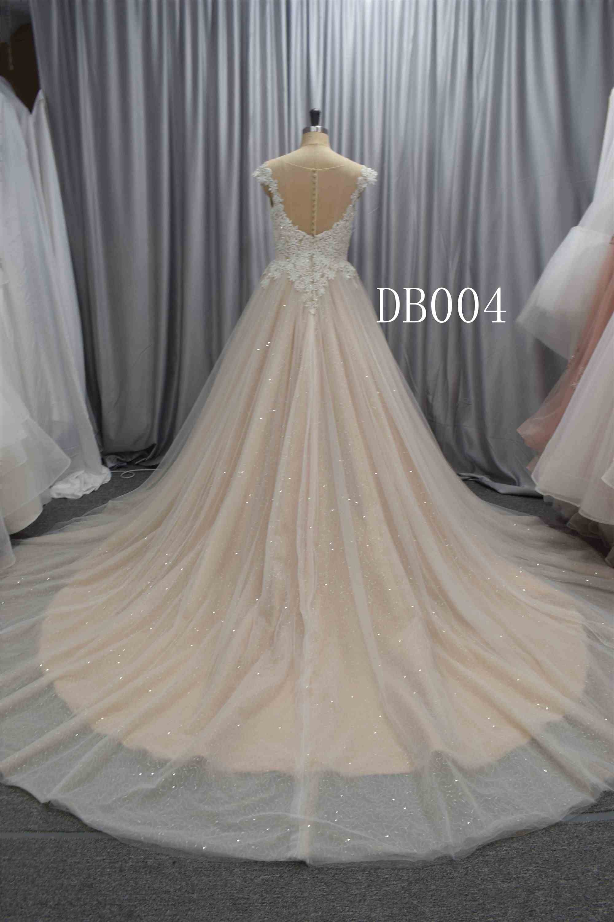 Cap sleeves champagne color bling bling skirt wedding dress