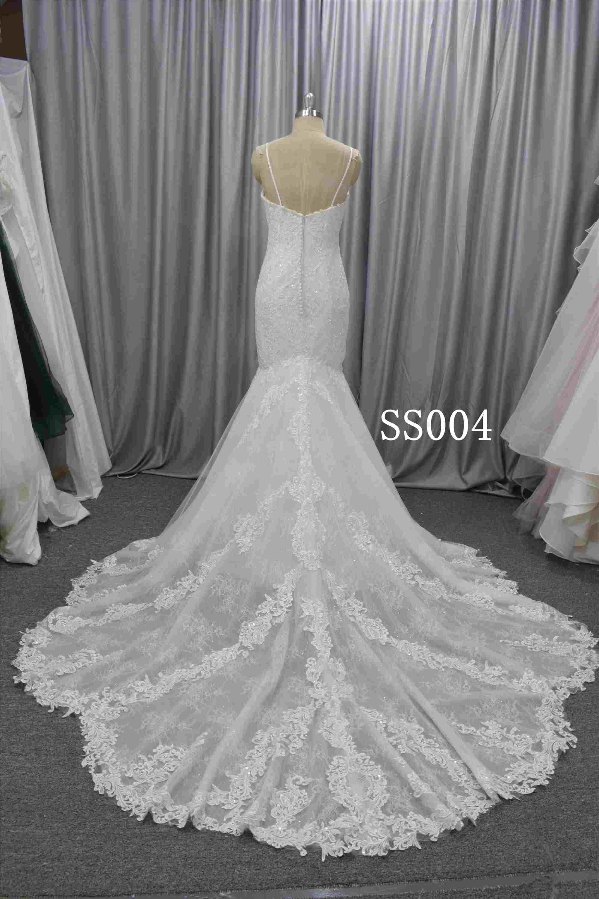 Fashionable mermaid bridal gown with spaghatti strap wedding dress in stock