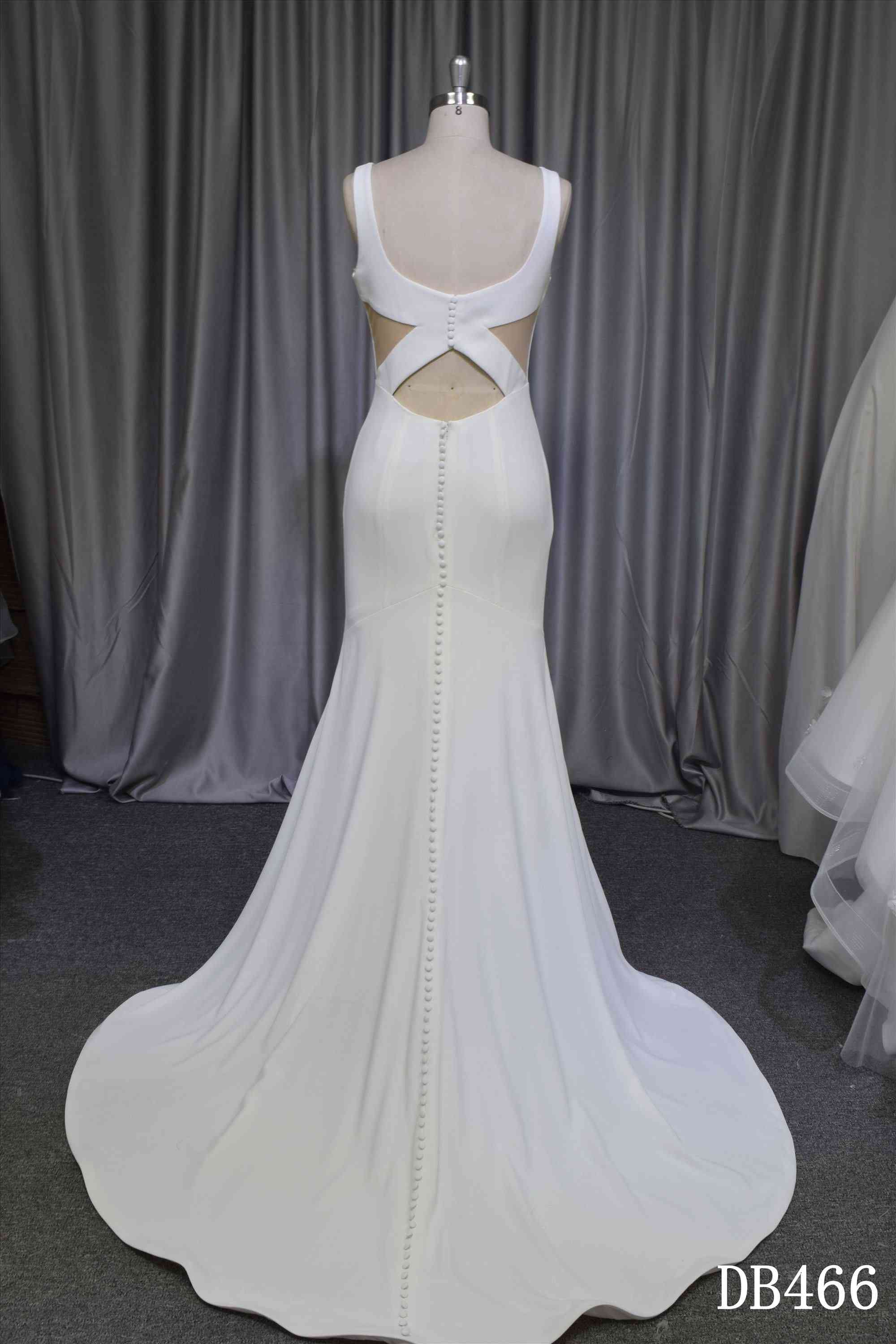 Elegant mermaid bridal dress crepe fabric with low back