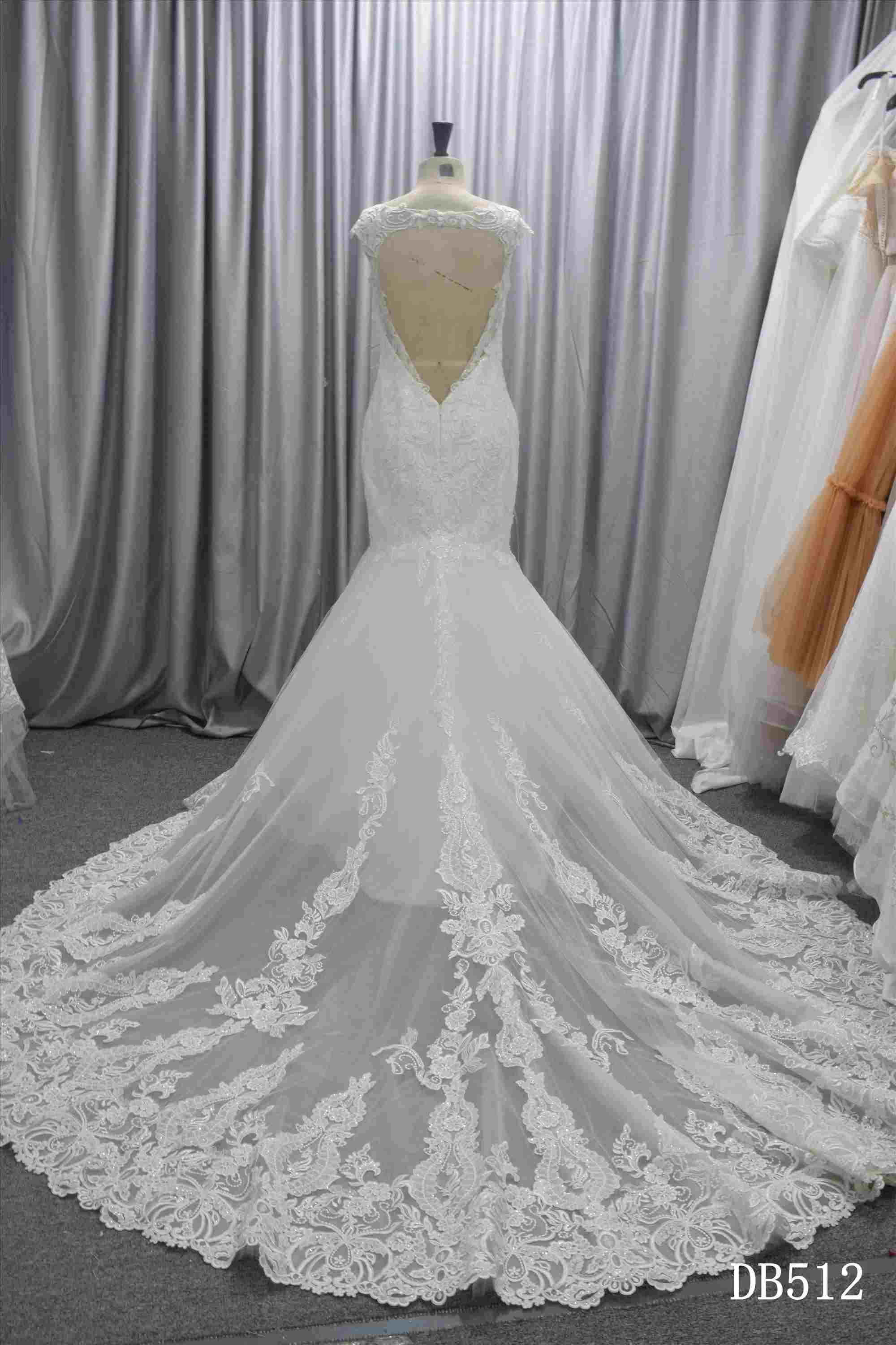 Mermaid style wholesale wedding dress with nice lace