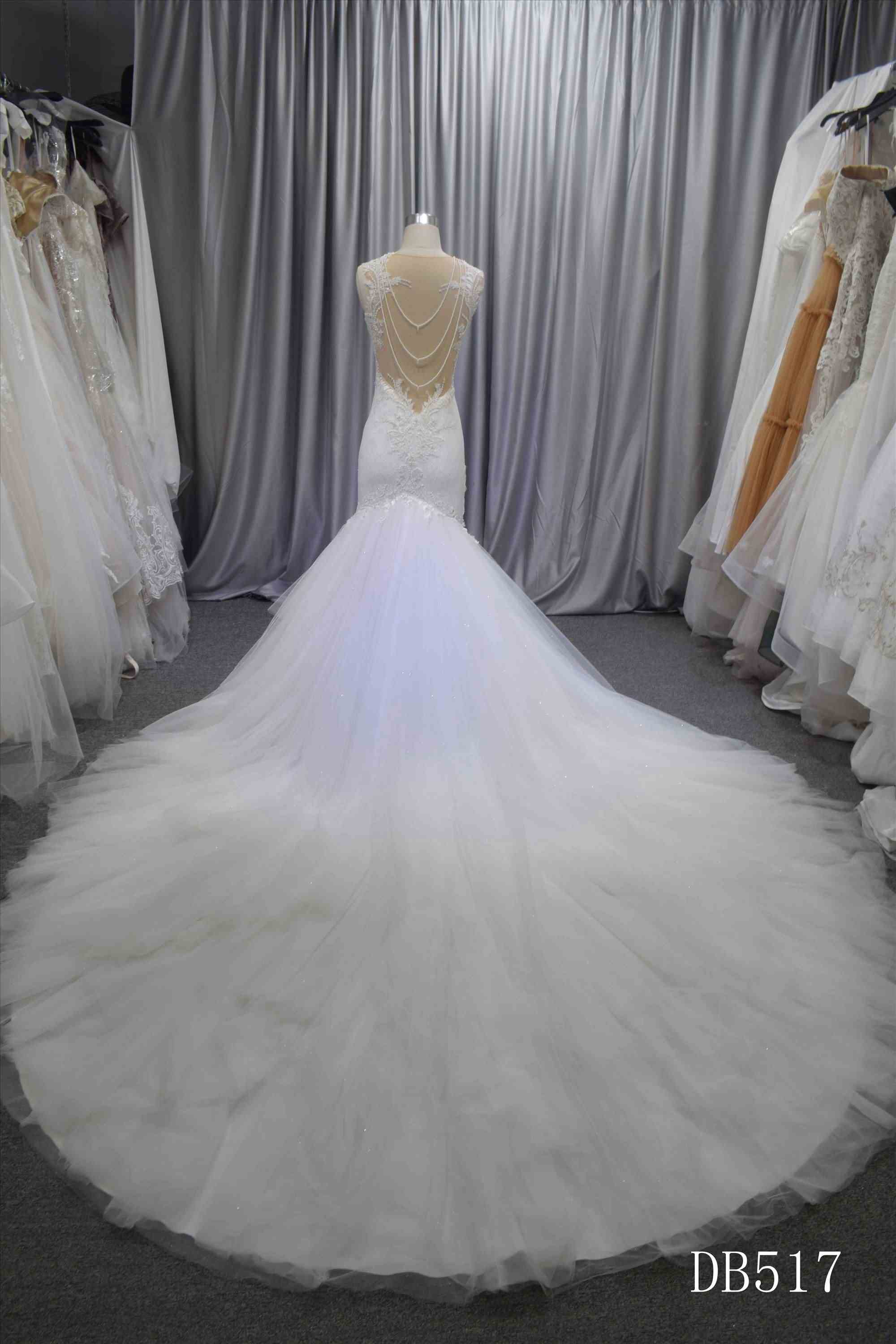 Long train Mermaid style wholesale wedding dress with nice lace
