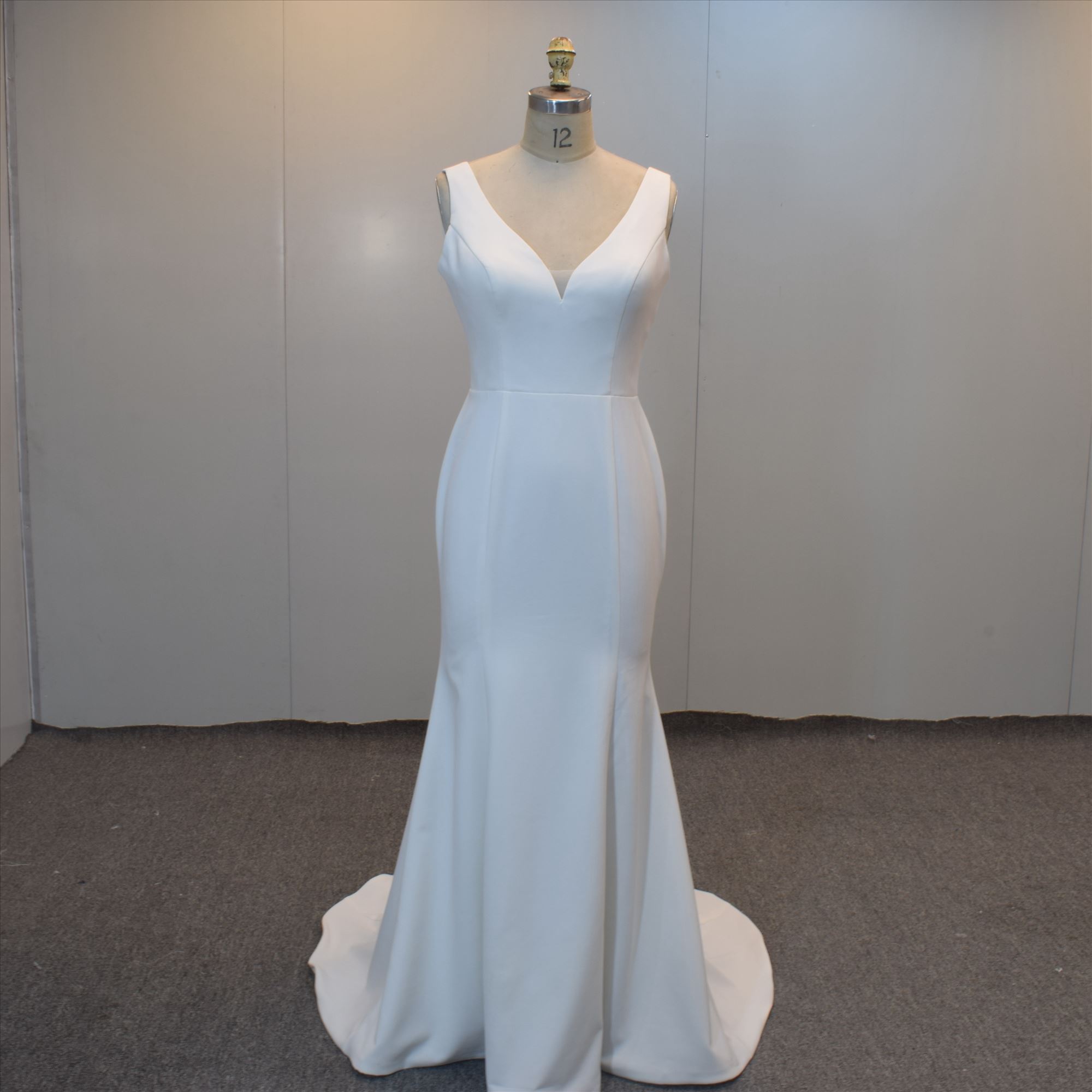 V Neckline Mermaid Bridal Gown with Detachable Train Hot Sell Bridal Gown