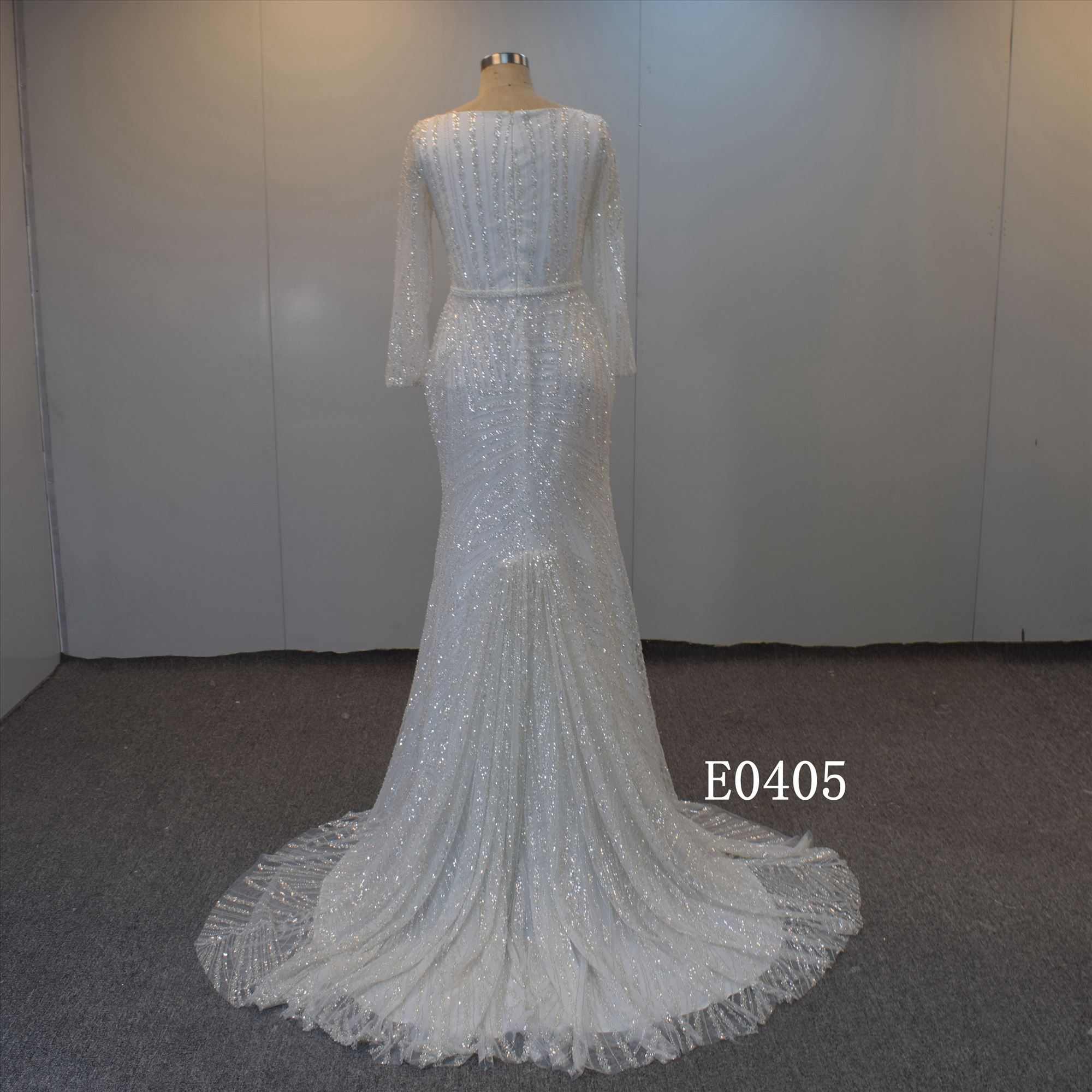 Luxury Shining Beads Wedding Gown With Square Collar Bridal Dress
