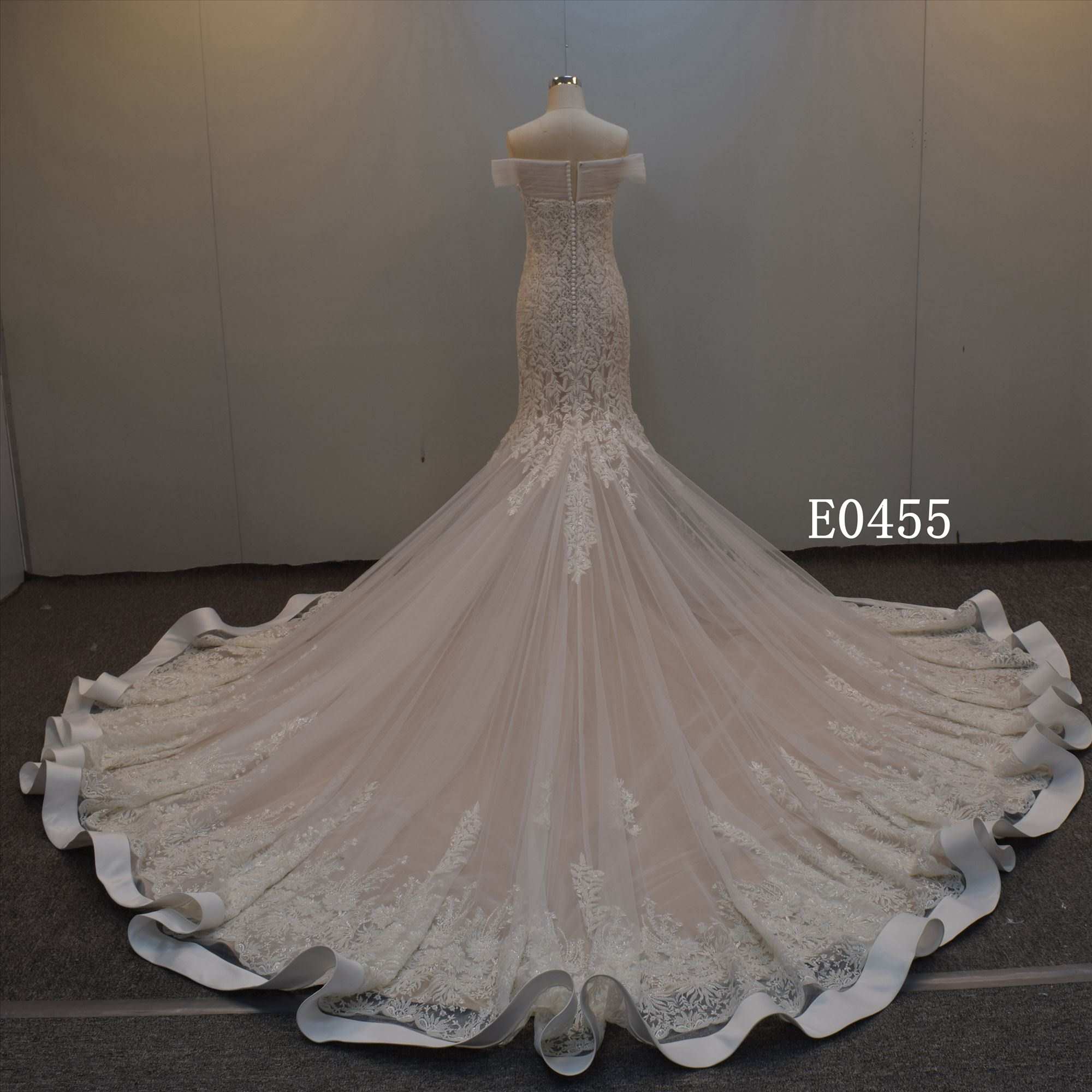 2022 Newest Special Design Slim Mermaid Dress With Watteau Train Bridal Dress