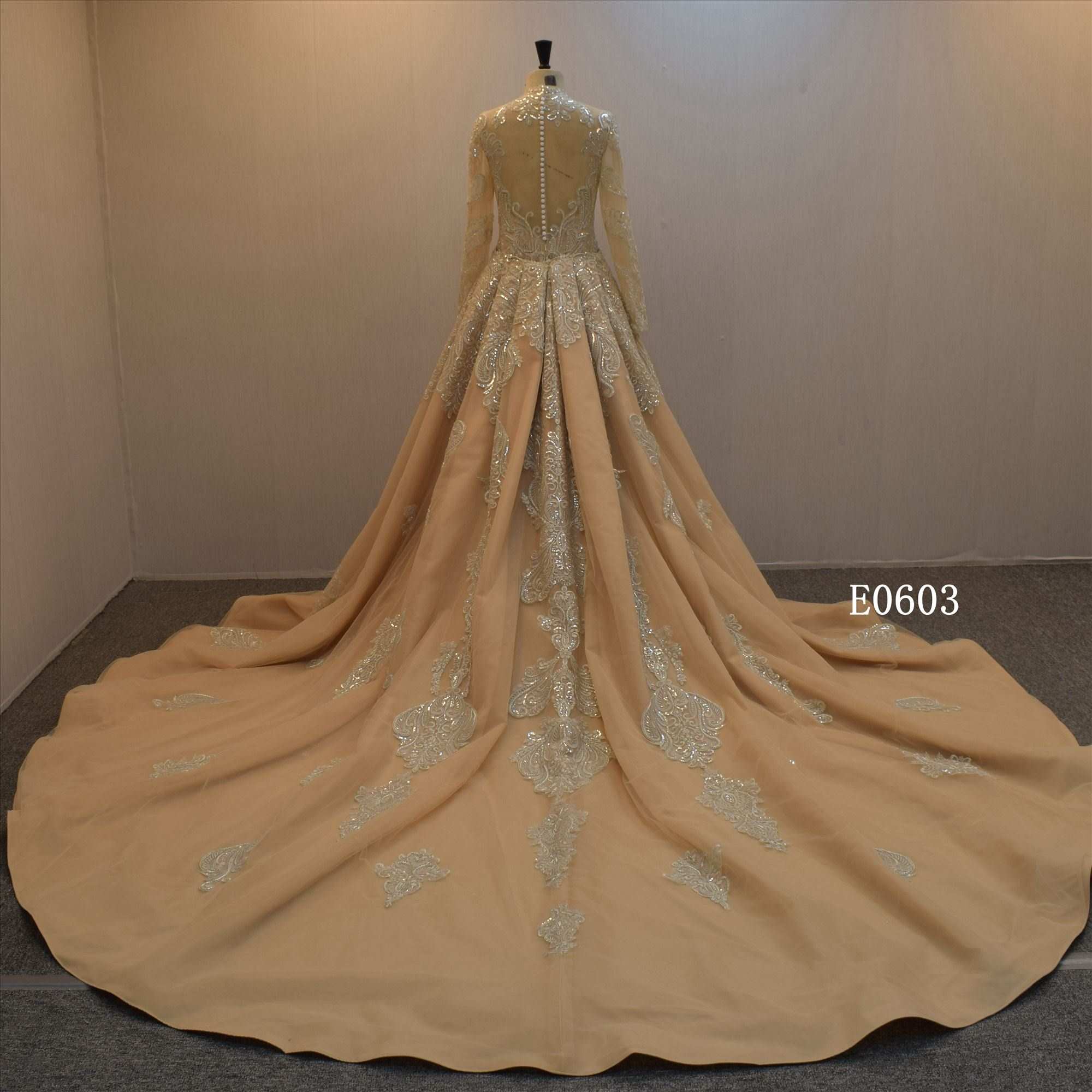 Luxury Beaded Palace Style Wedding Dress With Detachable Train