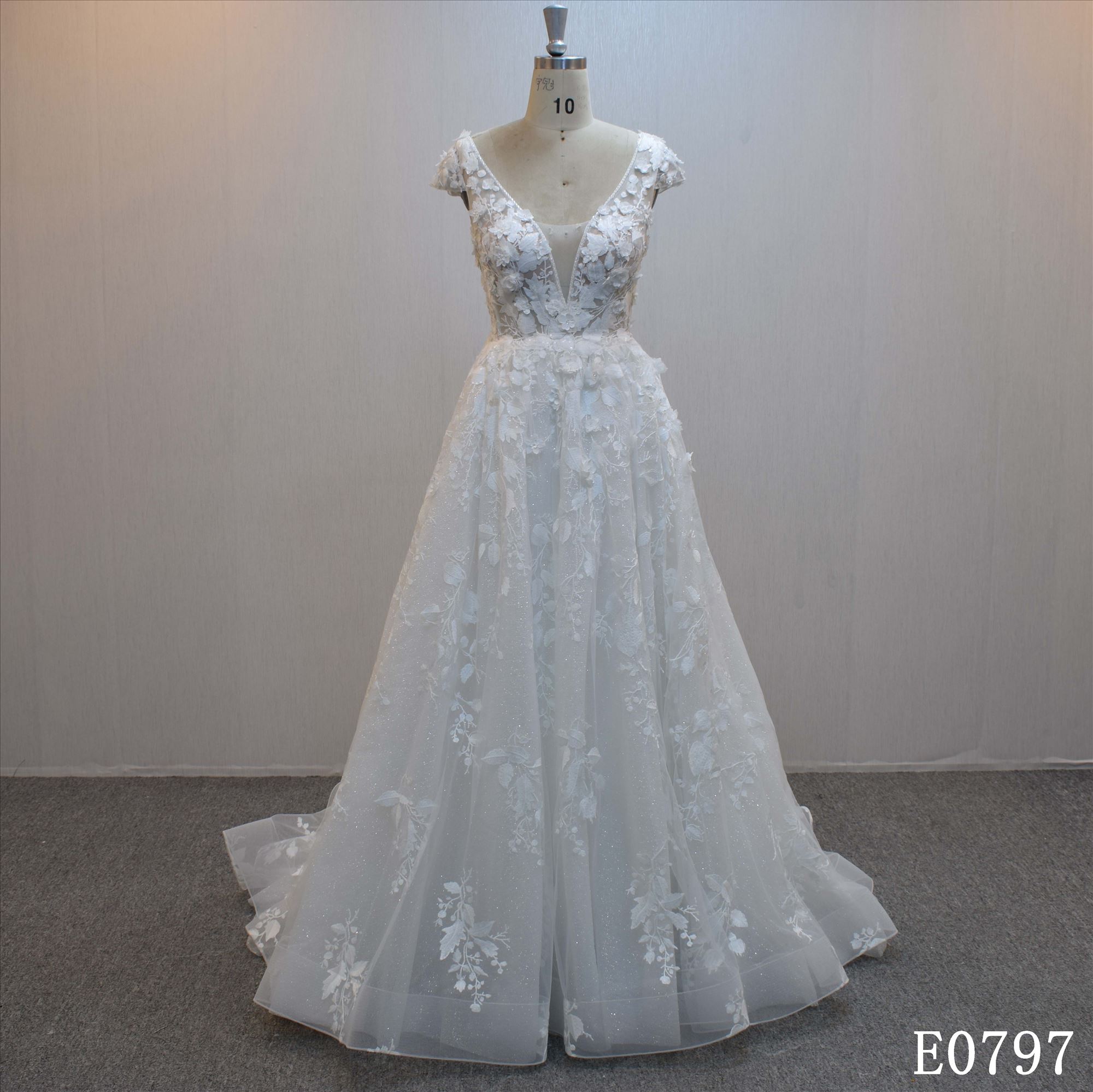 A line Backless bridal dress with beautiful lace applique and glitter tulle