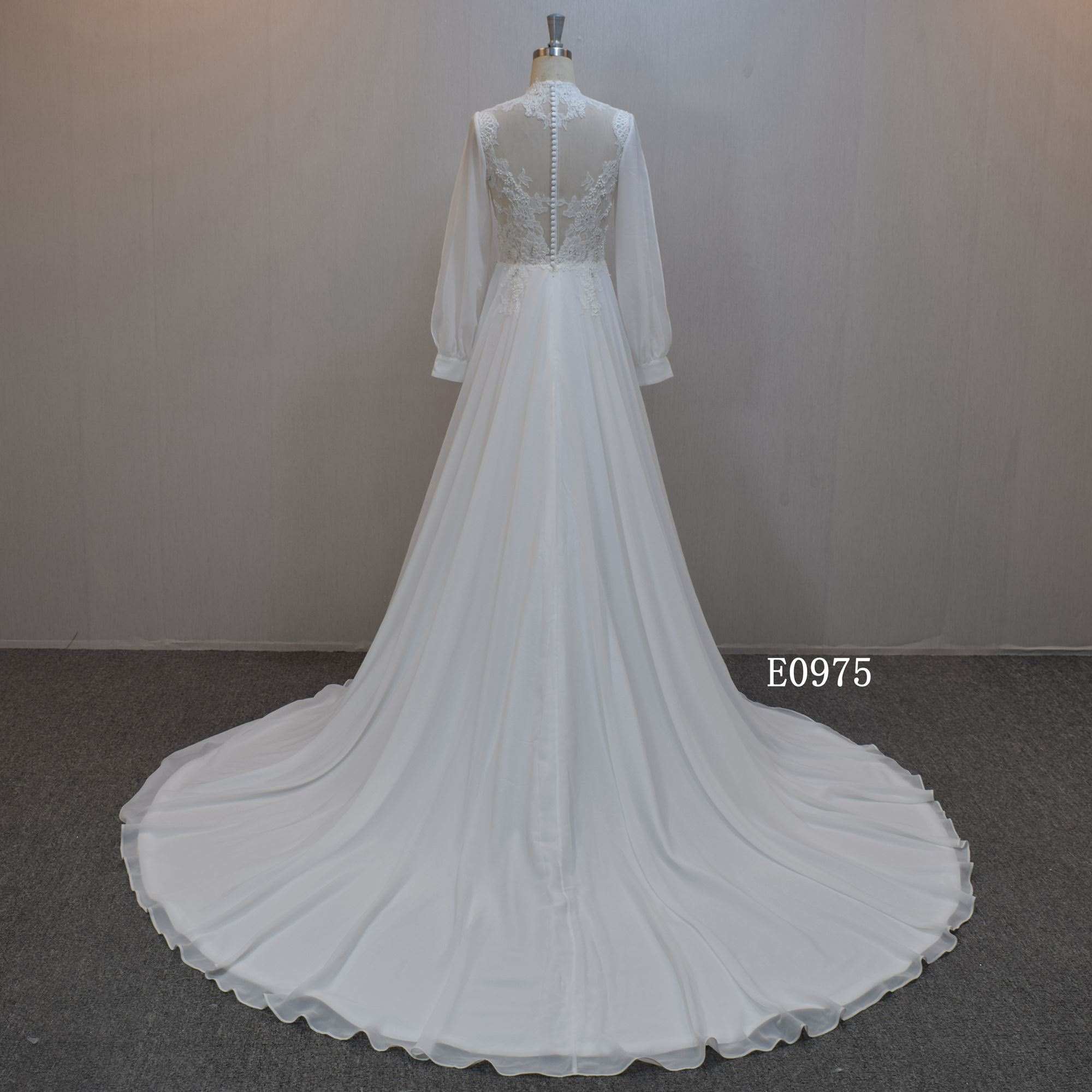 New design A-line bridal dress guangzhou factory made elegant Lace bridal dress