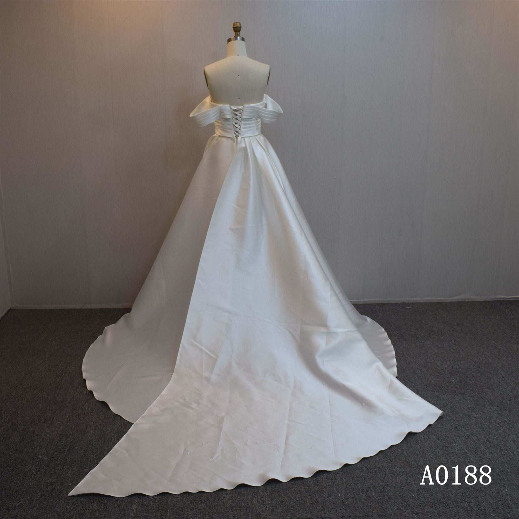 Special design Mermaid bridal dress guangzhou factory made elegant Simple bridal dress