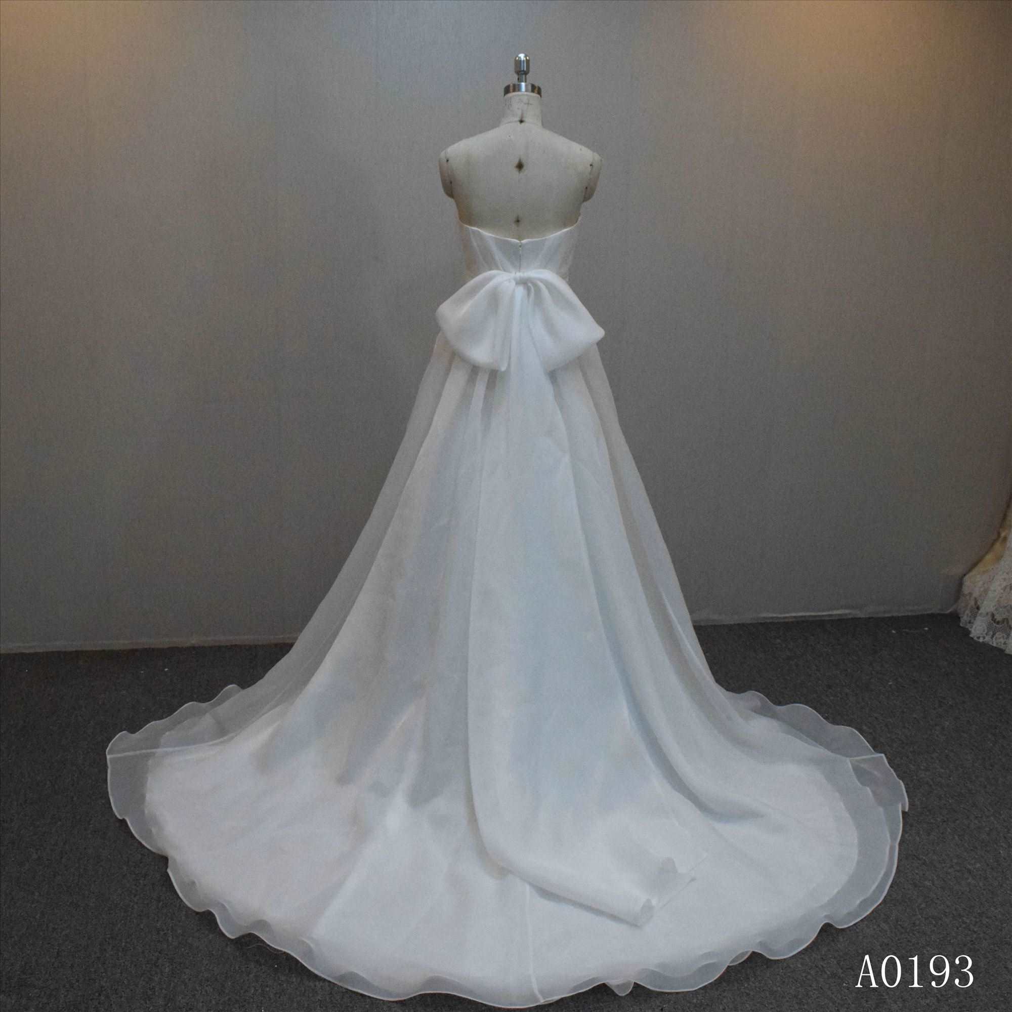 Lastest design A-line bridal dress guangzhou factory made elegant Bow bridal dress