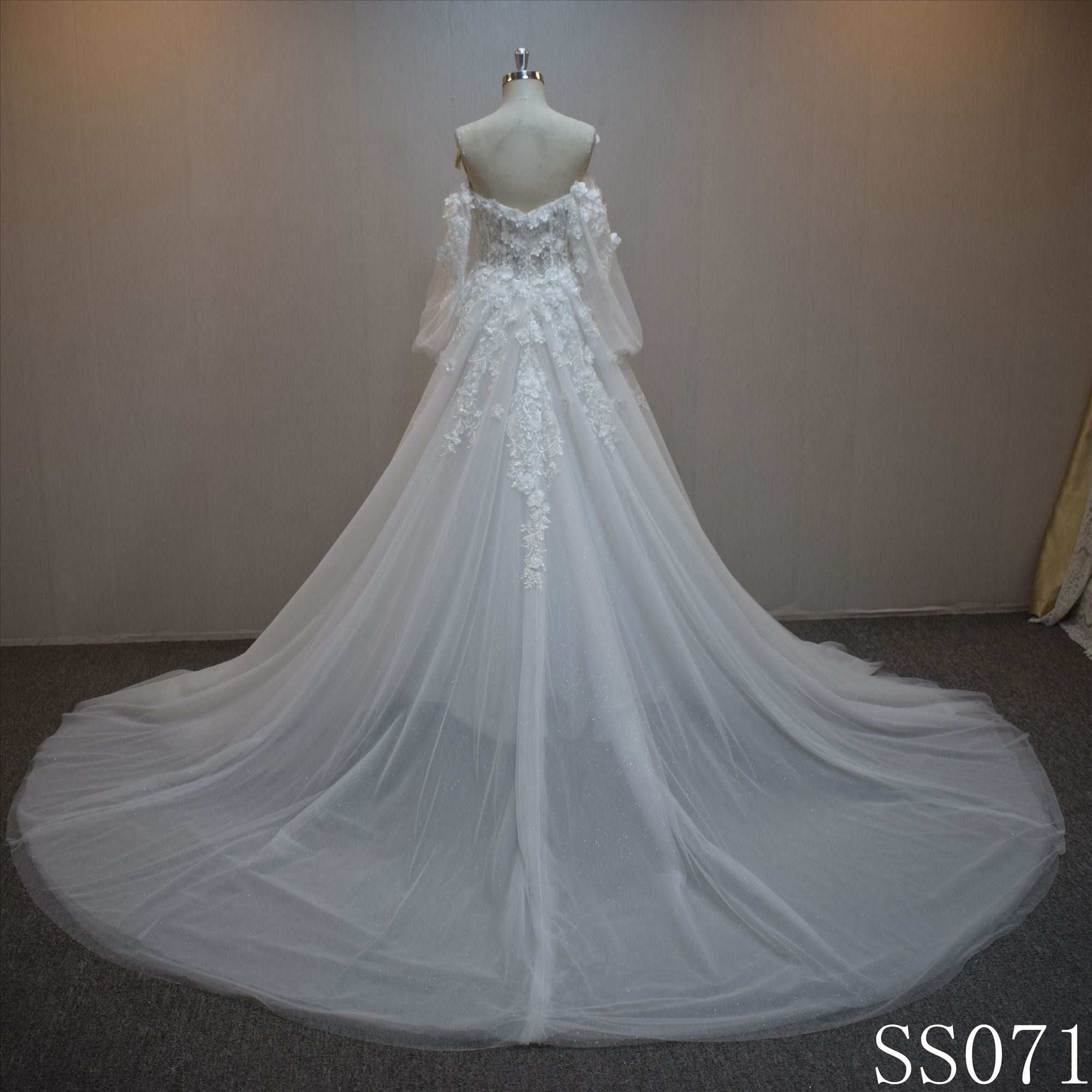 Lastest design A-line bridal dress guangzhou factory made Lace  bridal dress