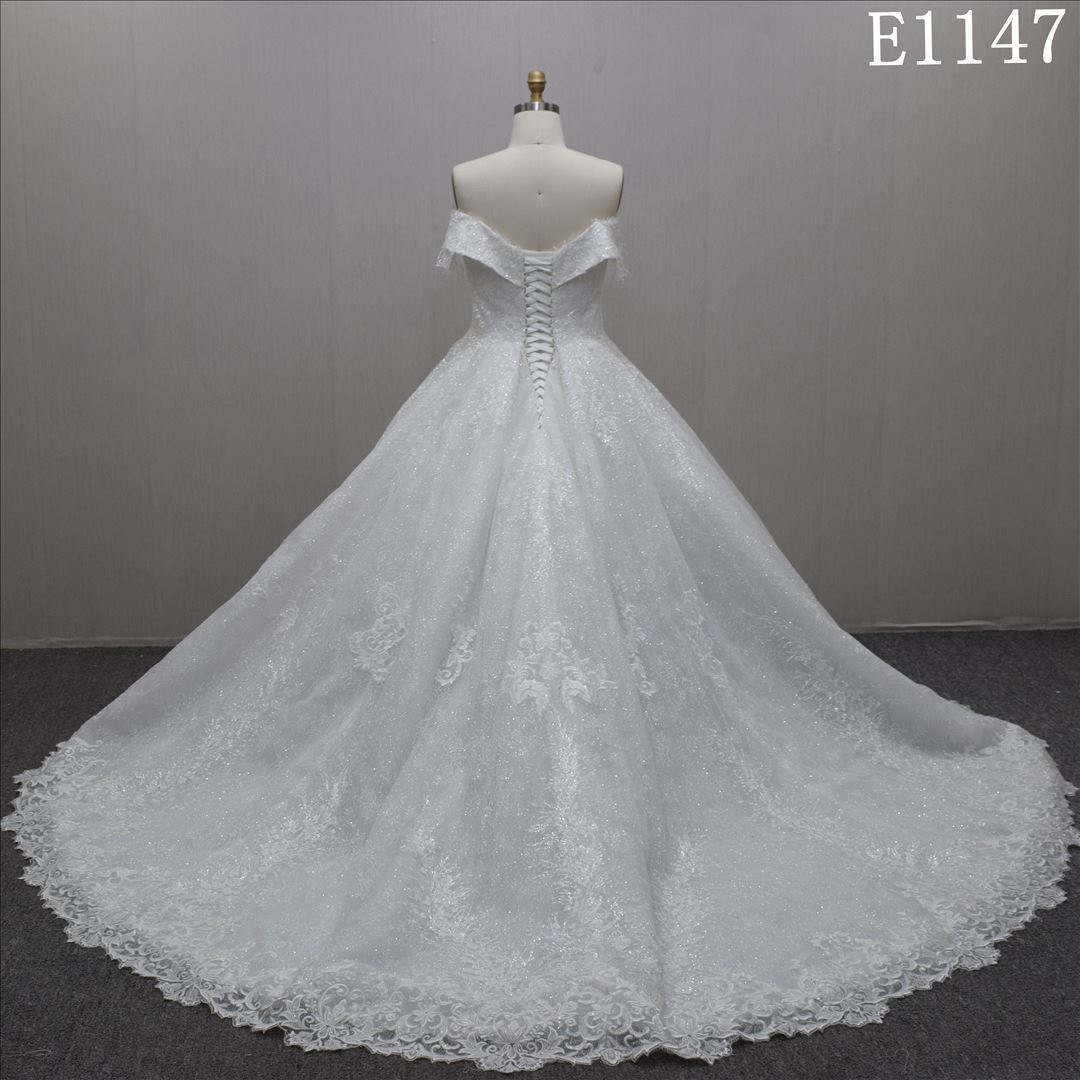 2023 new design Honorable  Ballgown sweetheart neck  glitter tulle wedding dress