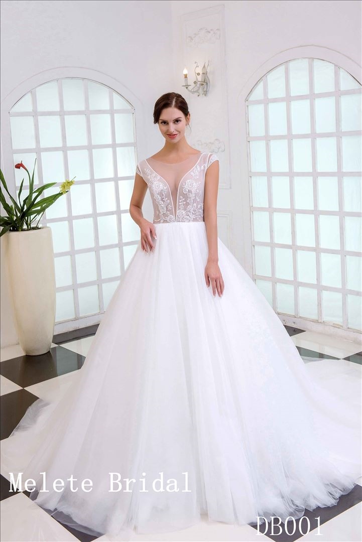 2019 new fashion A line wedding gown