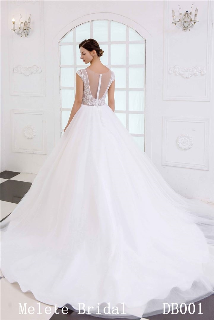 2019 new fashion A line wedding gown