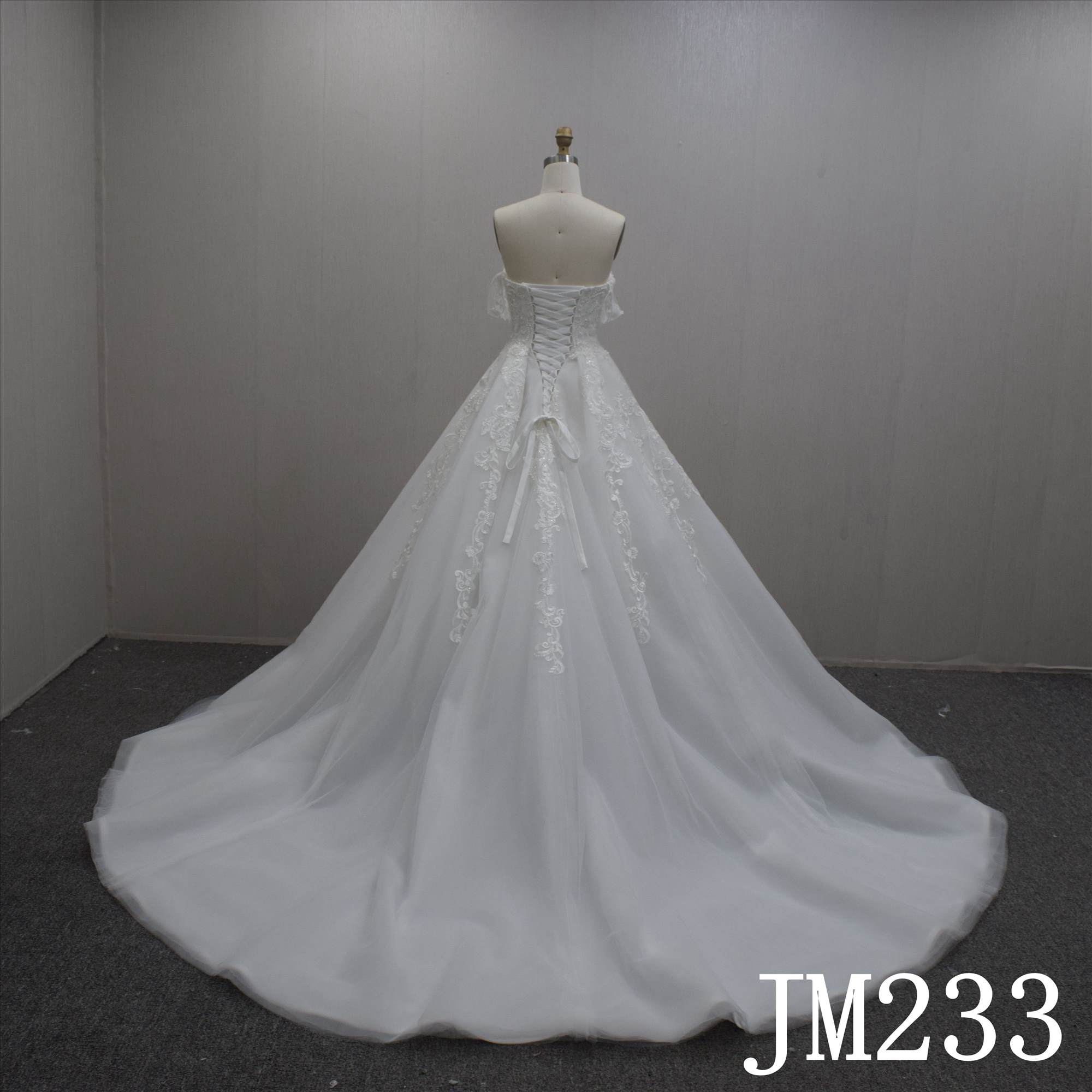 Simple Off Shoulder A-lime Lace Flower Sweetheart Hand Made wedding Dress