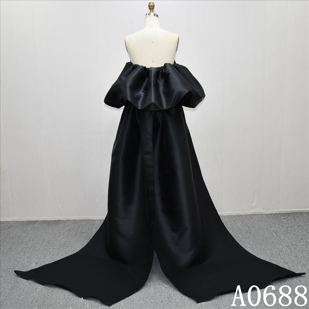 Elegant Black Straight Sheath High Quality Bridal Gown With Detachable Train