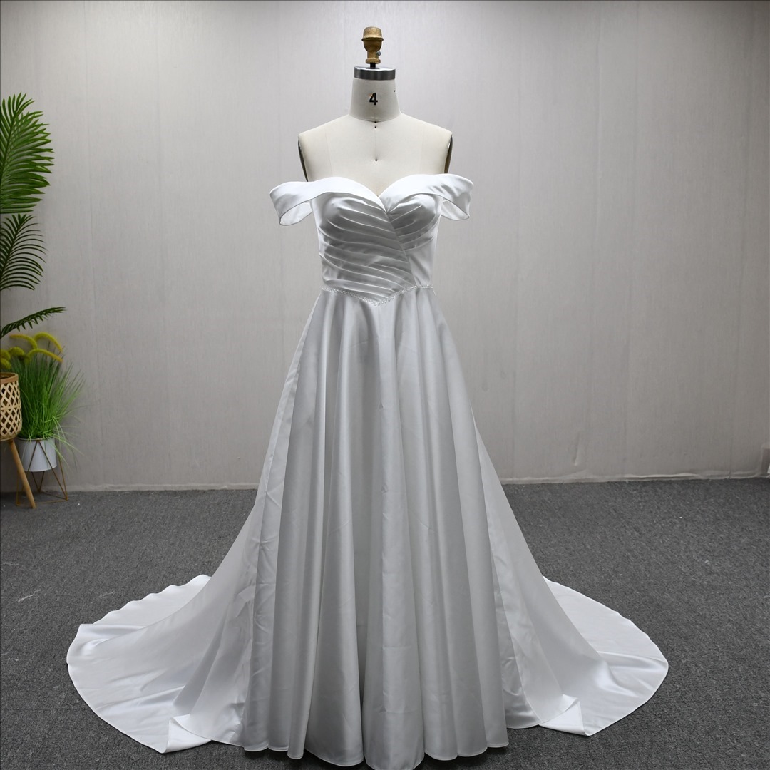 2025 Ivory Pleat High Waist Hot-selling A-line Gentle High Quality Wedding Dress