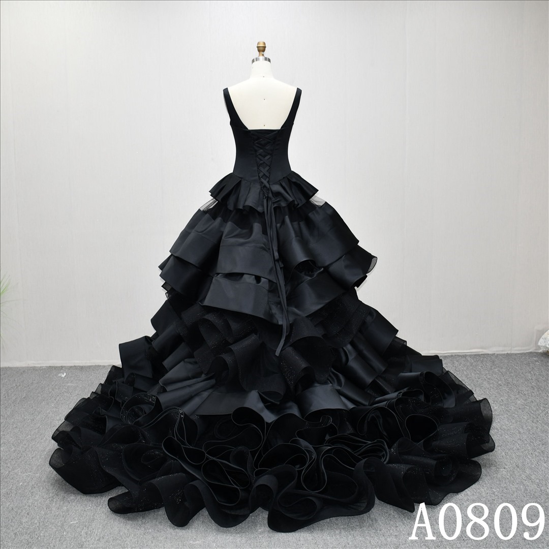 2025 Black Wave Pleat High Waist Hot-selling A-line Gentle Beautiful Bridal Gown