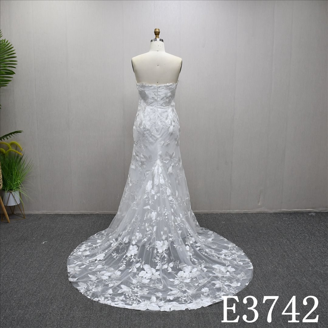 2025 Elegant Mermaid Skirt Zipper Applique lace Hot Sale Wedding Dress