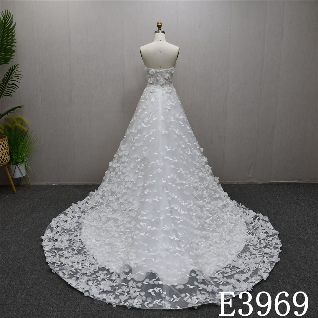 A-line simple design wedding evening dress, sweetheart neckline, sleeveless, lace flower