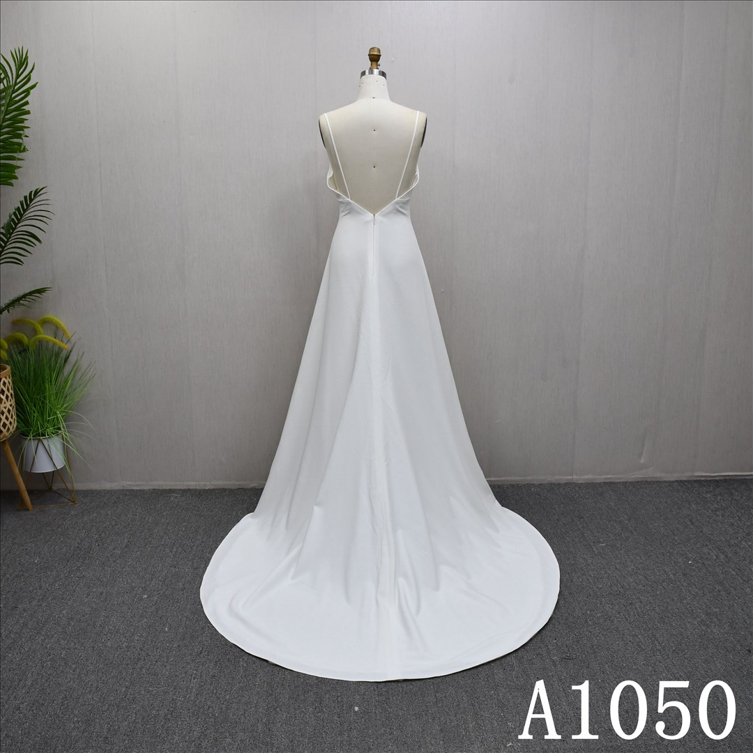 This Stain A-line Sweetheart dress features a simple design with Lace flower