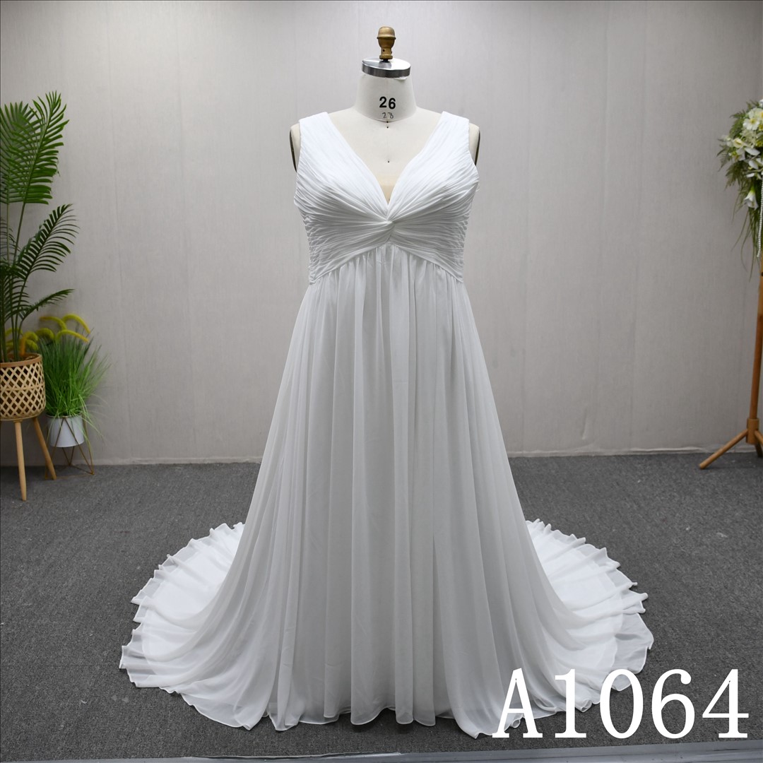 This Stain A-line V Neckline dress features a simple design with Lace flower