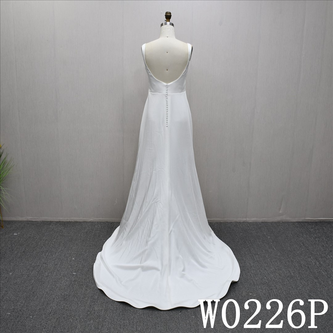 This Satin Mermaid Sweetheart dress features a simple design with Lace Flower