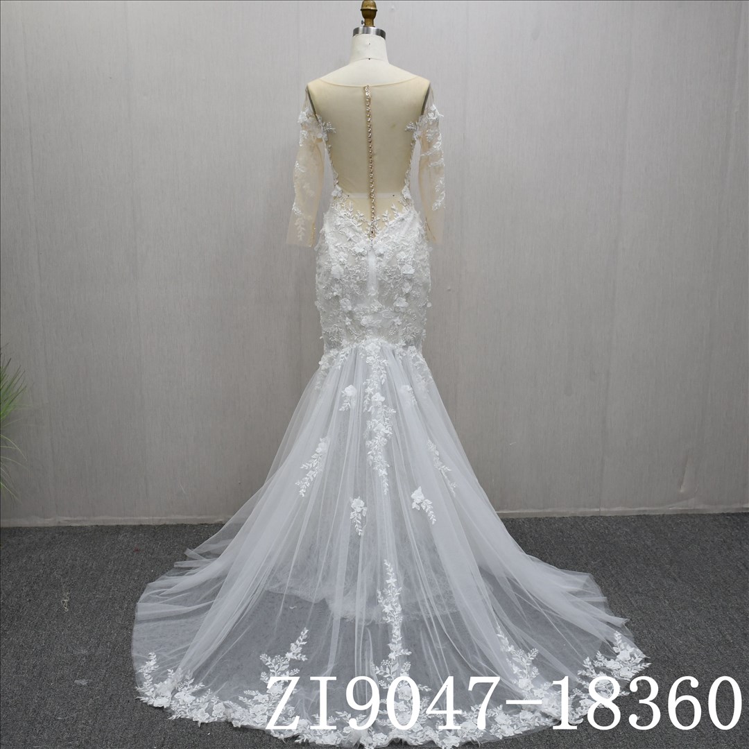Mermaid Long Sleeves dress features a simple design with Lace Flower Two-Piece Set