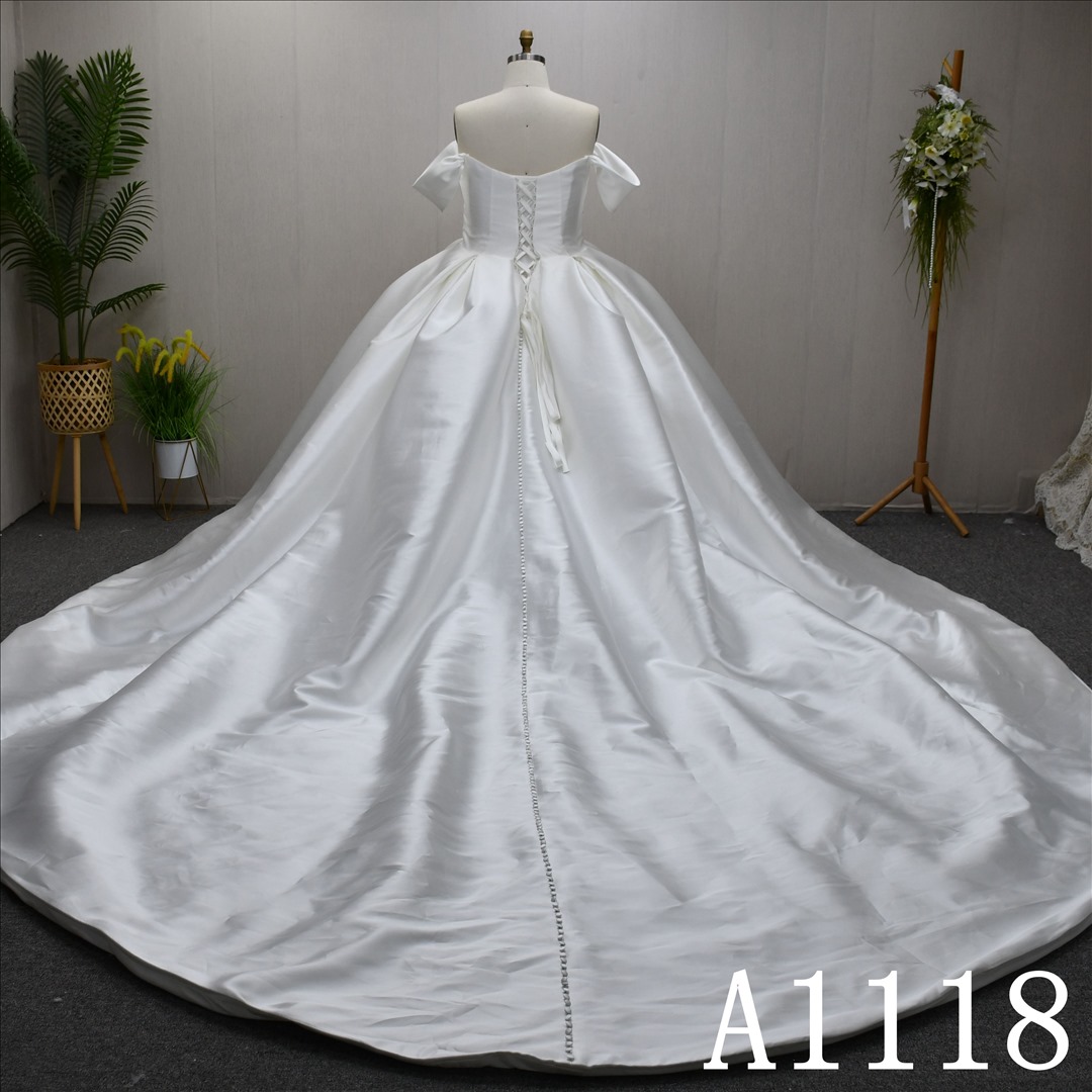 Guangzhou Bridal Dress Factory Ball Gown Sweetheart dress features  simple