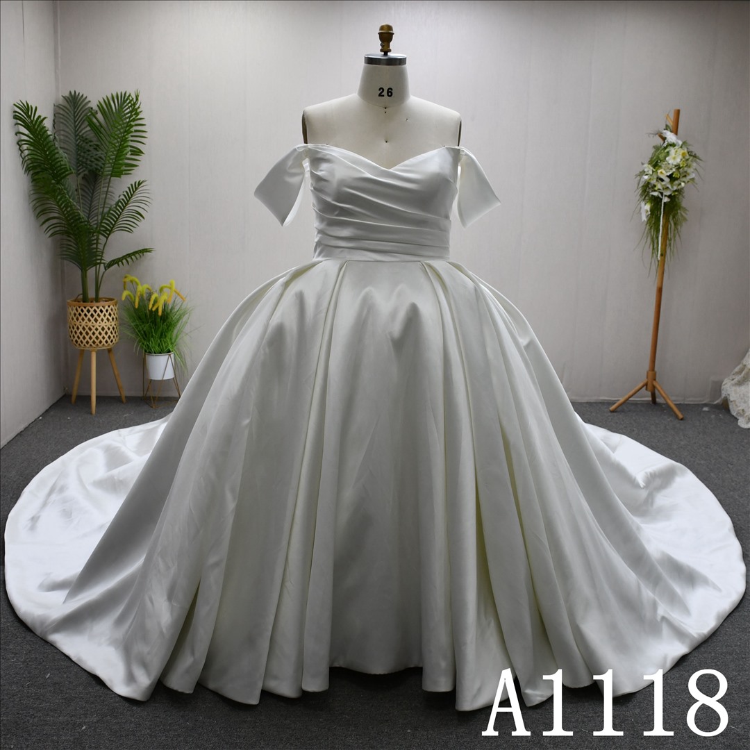 Guangzhou Bridal Dress Factory Ball Gown Sweetheart dress features  simple