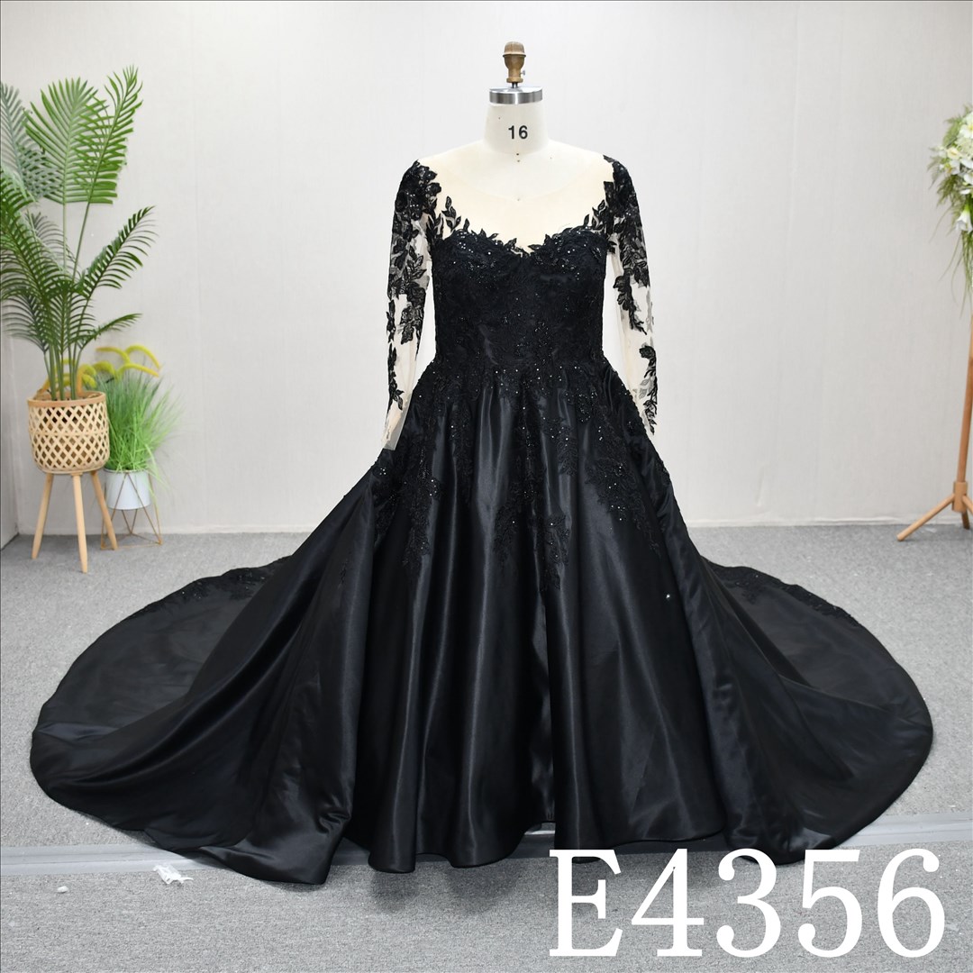 Guangzhou Bridal Dress Factory  Sweetheart dress features  simple  Beading Rainbow