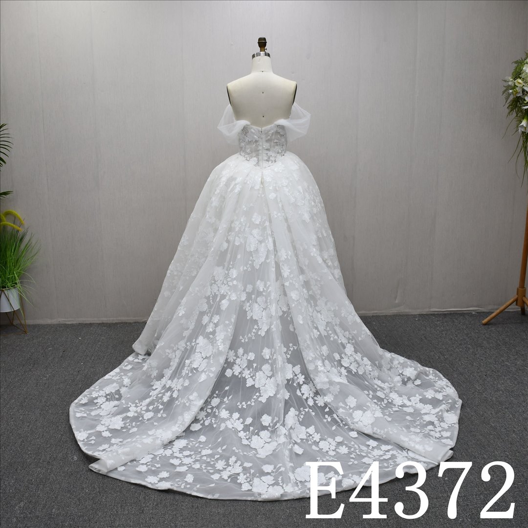 Guangzhou Bridal Dress Factory Ball Gown Sweetheart dress features  simple  Lace