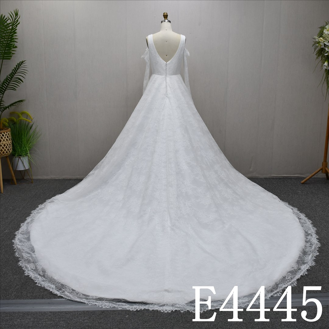 Guangzhou Bridal Dress Factory  Boat neckline Aline dress features  simple  Lace