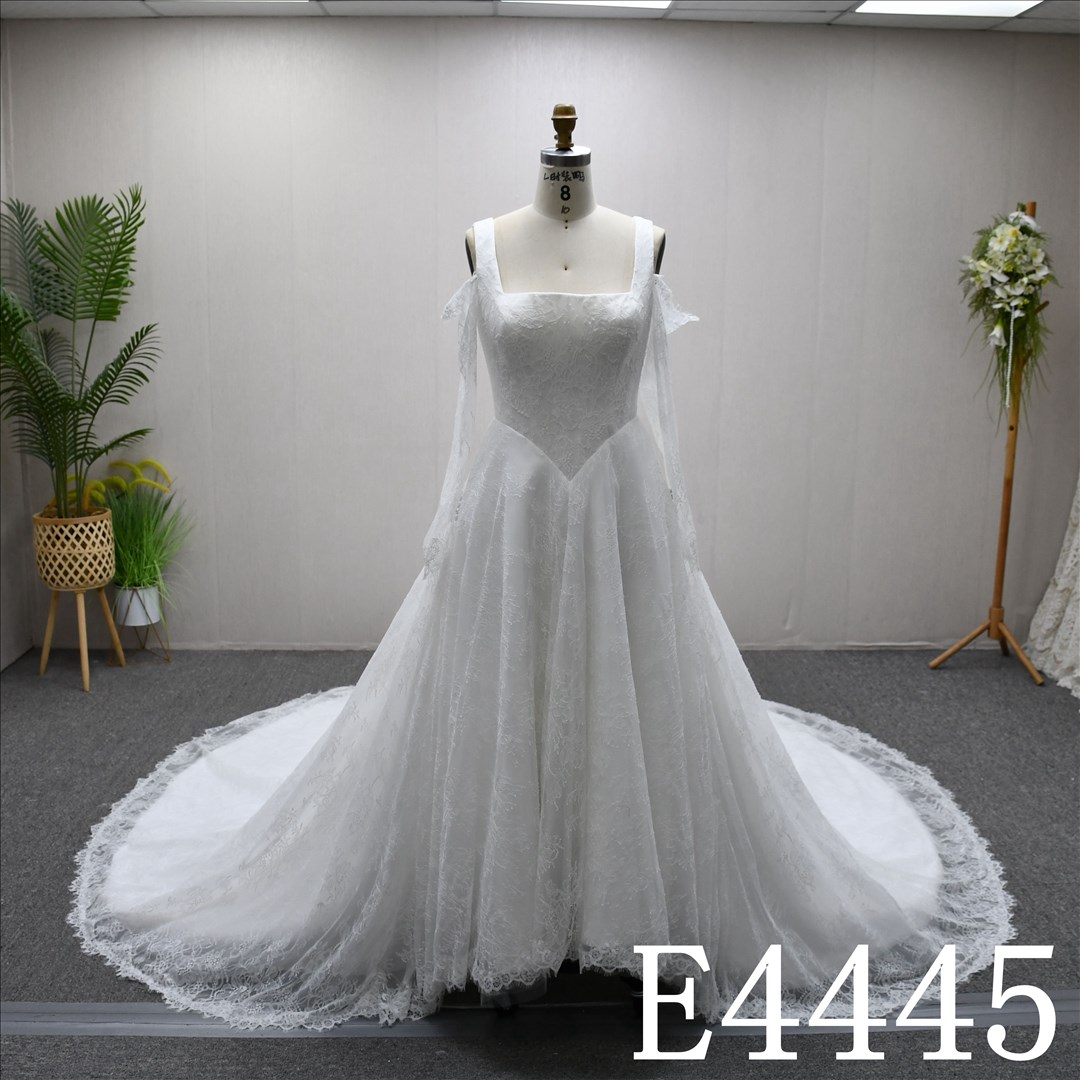 Guangzhou Bridal Dress Factory  Boat neckline Aline dress features  simple  Lace